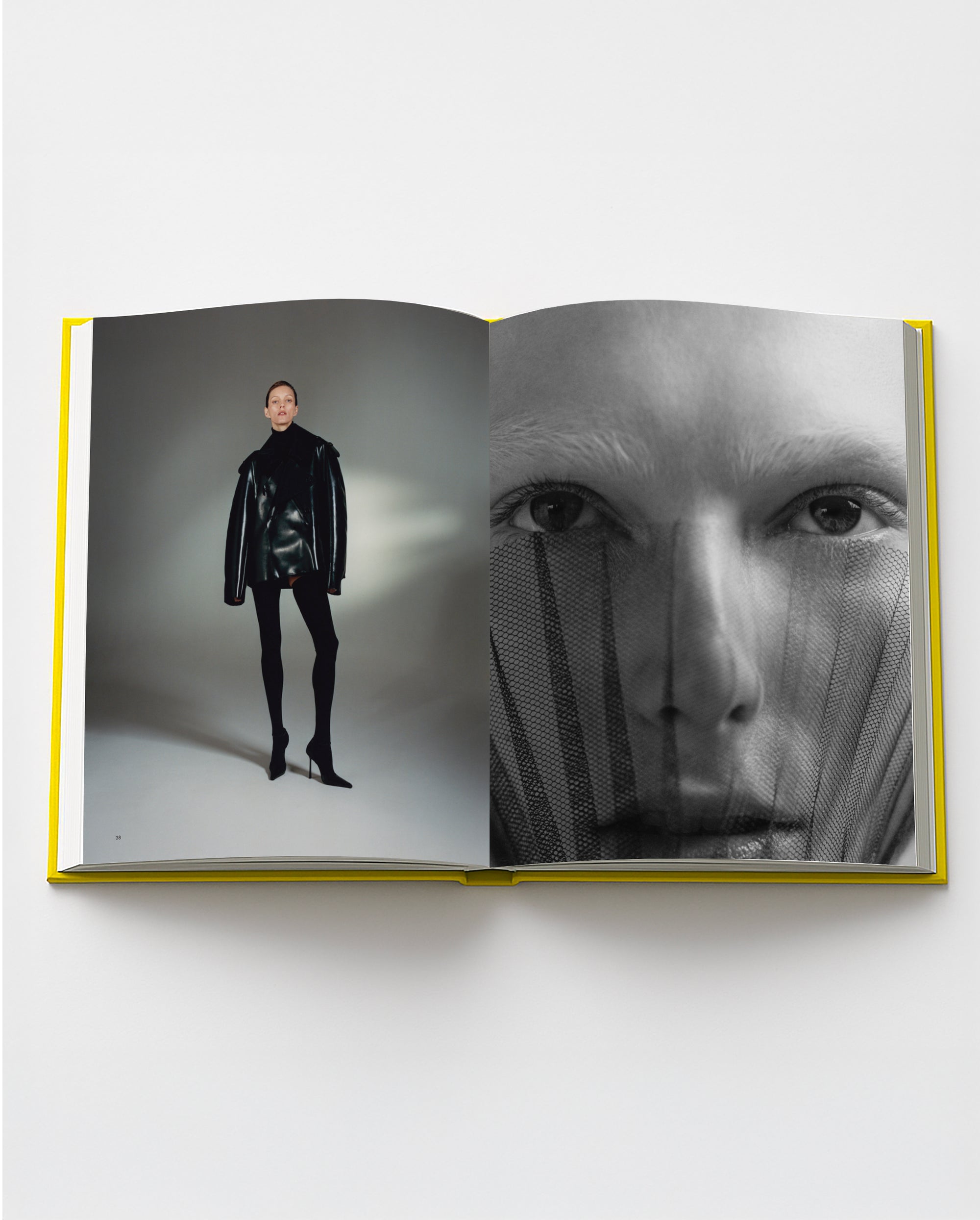 FASHION FLIP BOOK